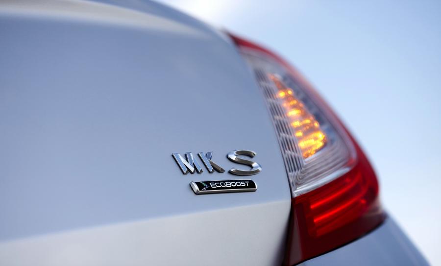  Lincoln MKS 2013 года  (фото 7 из 17)